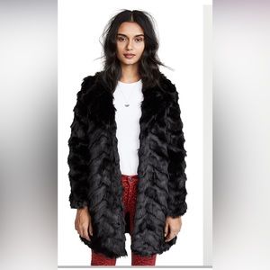 BB Dakota “It’s all Happening” faux fur coat